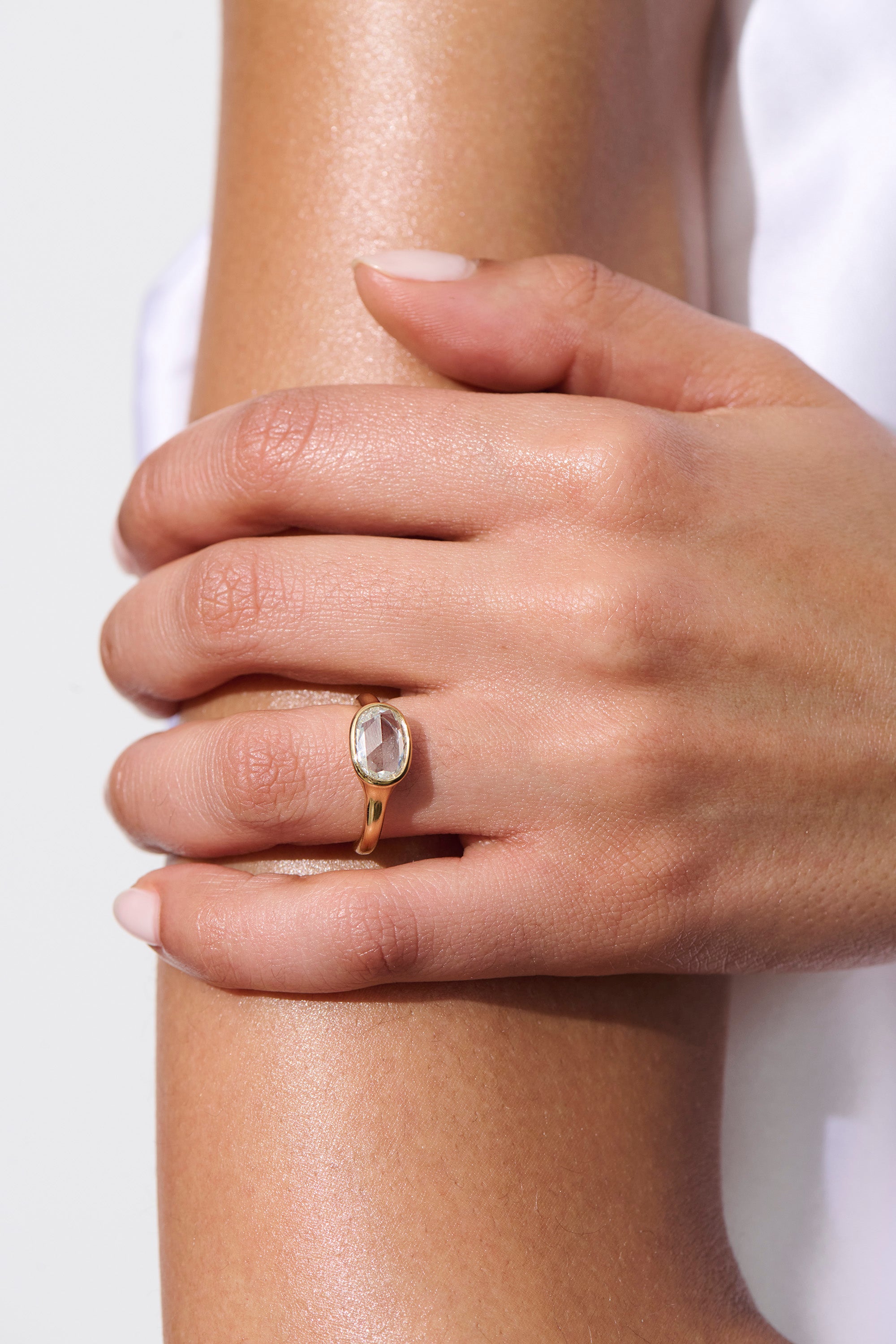 Vale Jewelry 1.22 Carat Bezel Set Oval Rose Cut Diamond Ring on Model