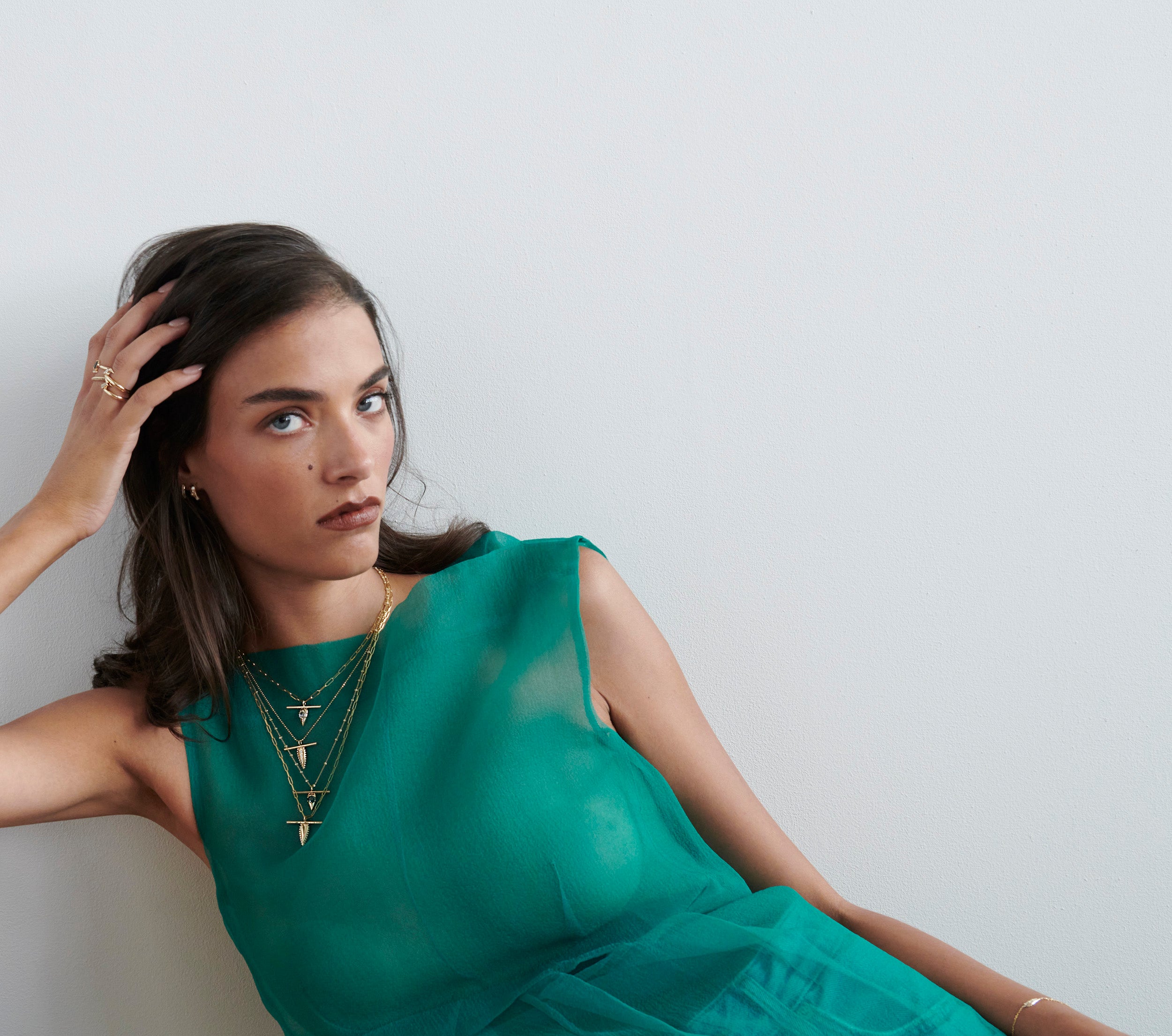 Model Wearing Vale Jewelry Swoop T-Bar Rose Cut Diamond Necklace
