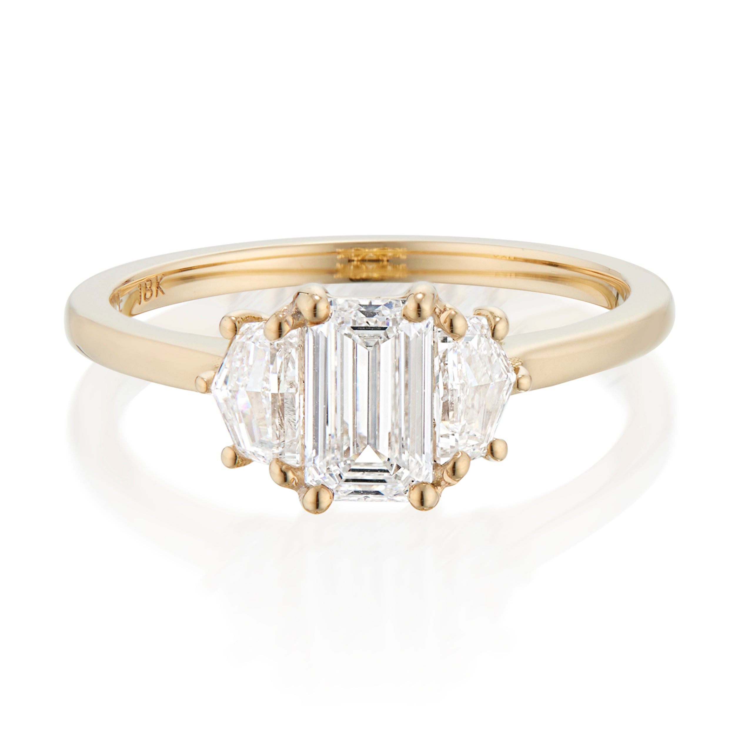 Vale Jewelry OOAK Emerald and Cadillac Cut Diamond Ring Yellow Gold Front