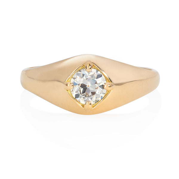 Vale Jewelry Agata Ring with Old European Diamond in 18K Yellow Gold Front View