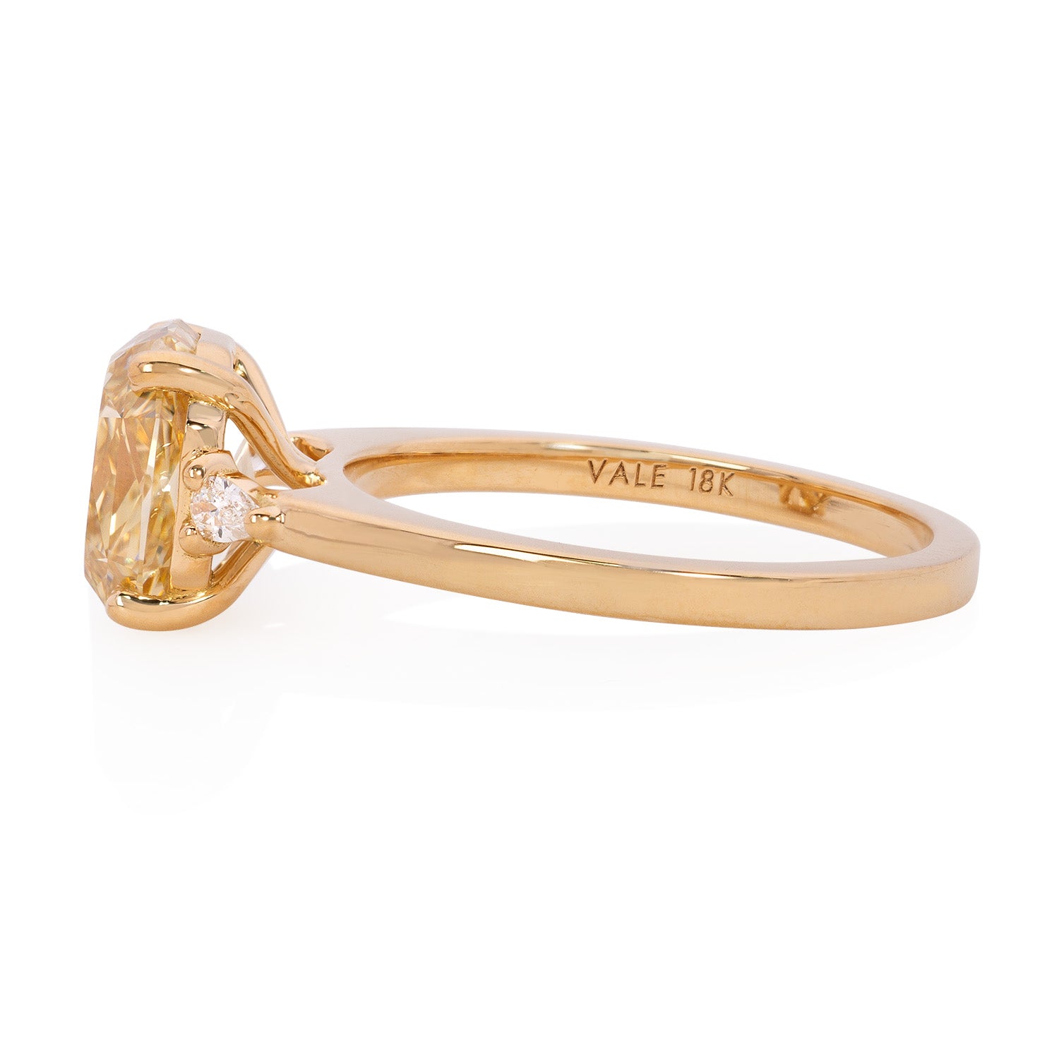 Vale Jewelry one of a kind 2.77 Carat Fancy Brownish Yellow Radiant Diamond Ring in Yellow Gold Side View