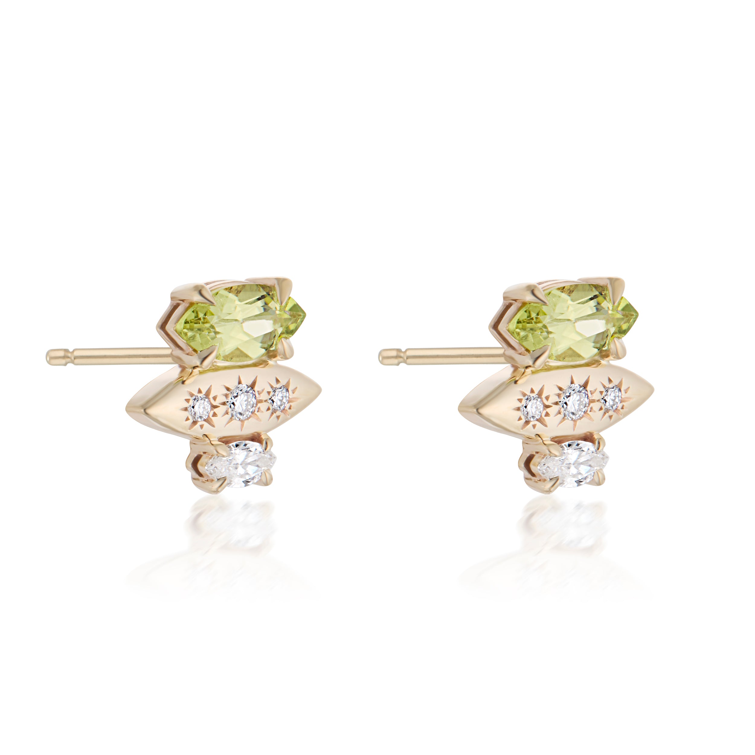 Alt="Vale Jewelry Rainfall Triple Marquise Peridot Earrings Yellow Gold 3/4 View"