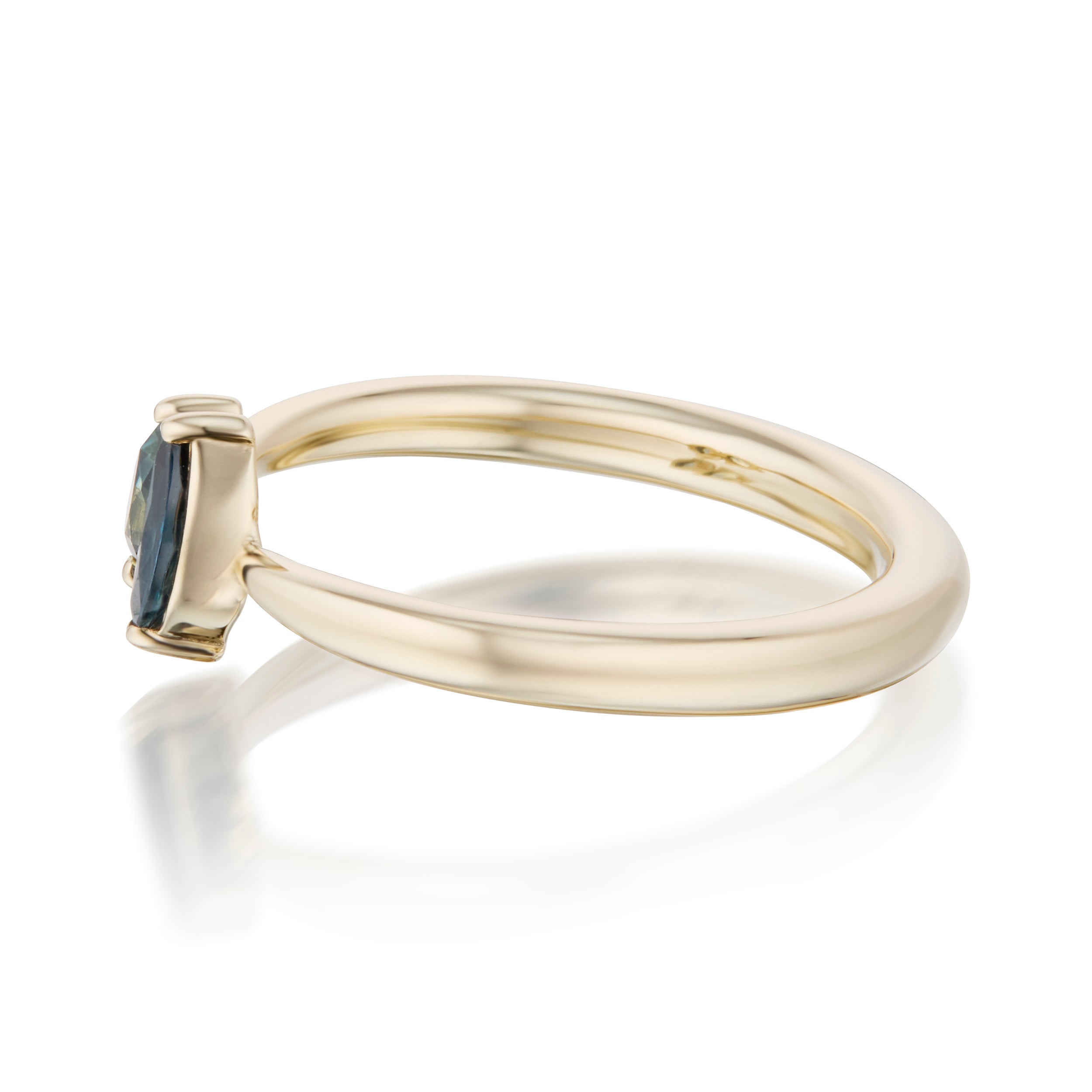 Vale Jewelry Swoop Pear Cut And Marquise Cut Parti Sapphire Toi Et Moi Ring Side View Yellow Gold
