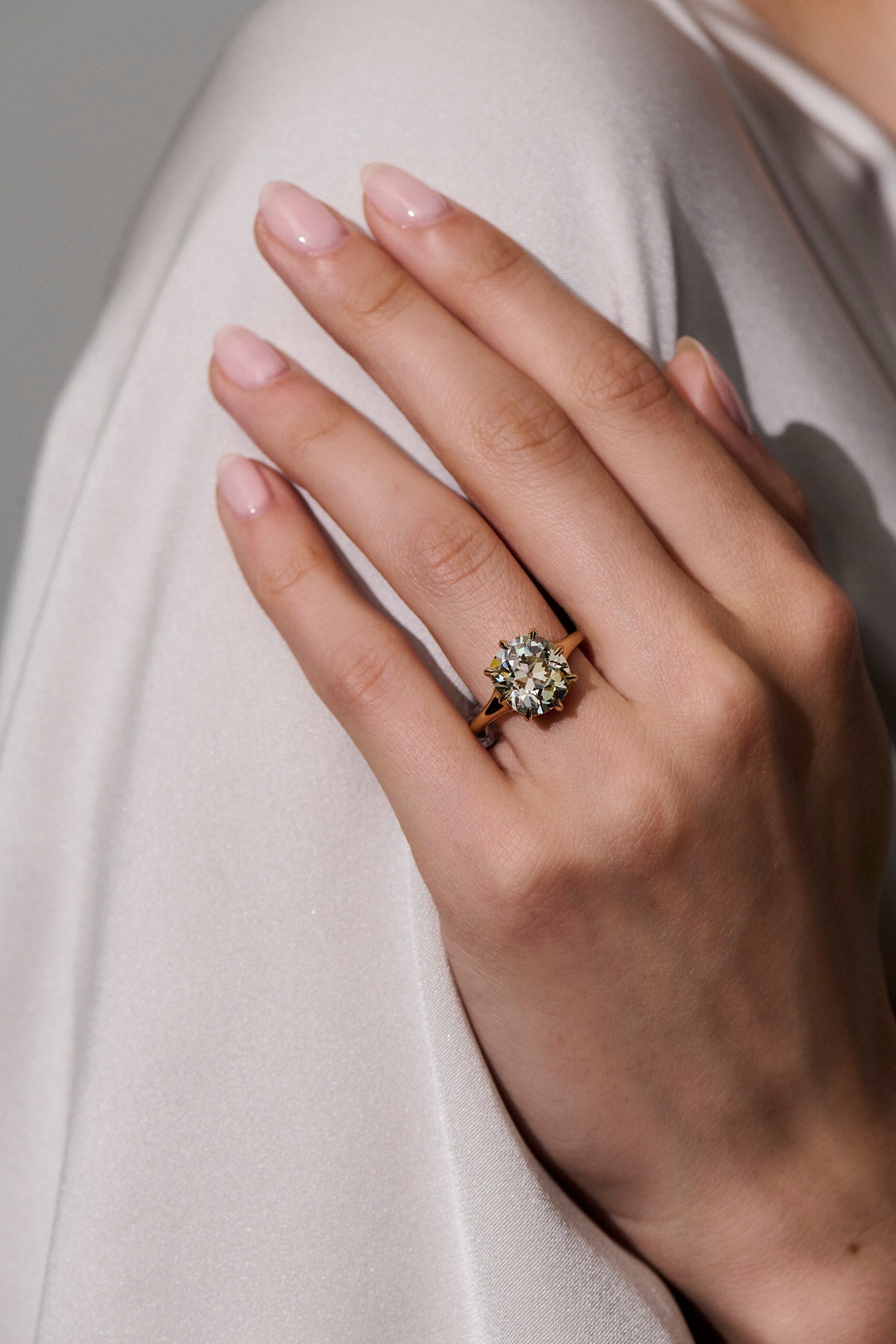 Alt="Vale Jewelry 4.57 Carat Old Mine Cut Diamond Dove Ring on Hand Model"
