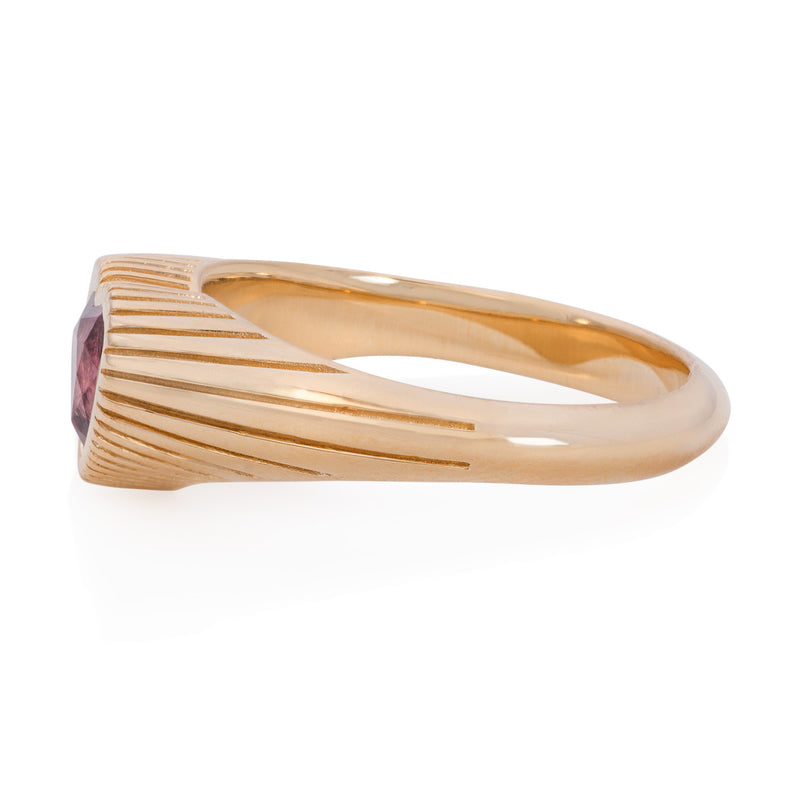 Vale Jewelry OOAK Etched Retro Heart Signet Ring with Pink Spinel in 14K Yellow Gold Side View