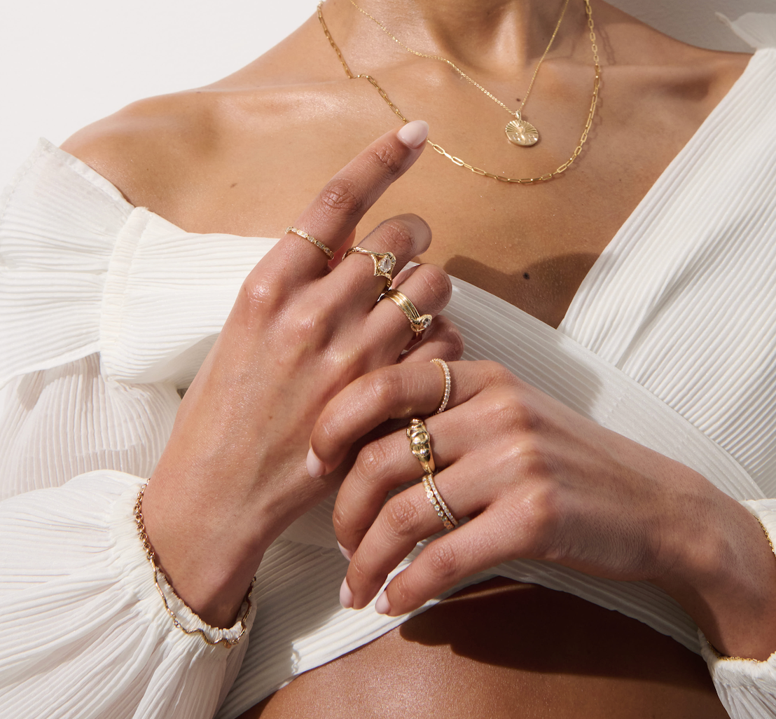 Model Wearing Vale Jewelry Slim Morse Ring