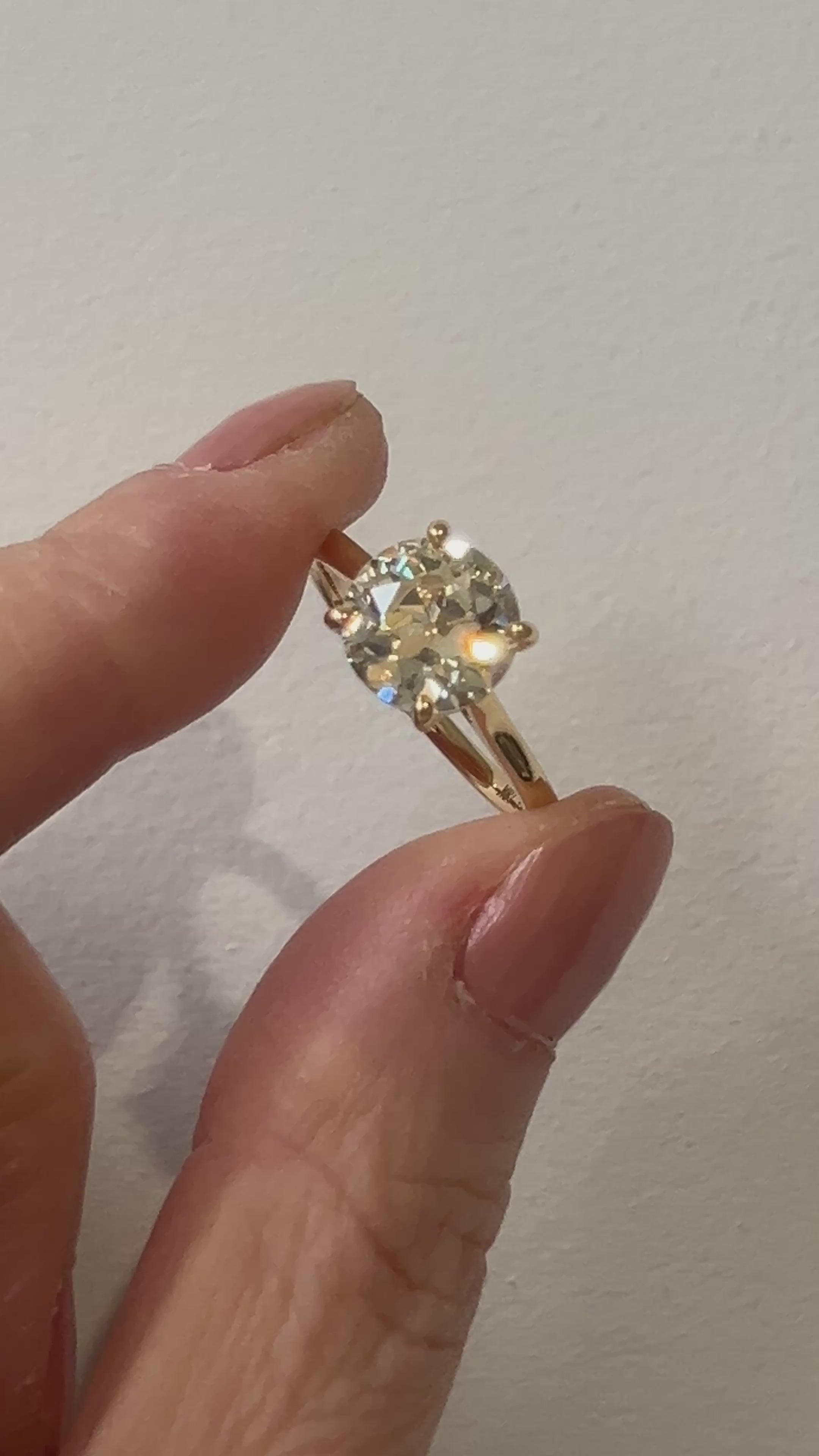 Vale-Jewelry-3_01-Carat-Old-European-Cut-Diamond-Ines-Ring-Video
