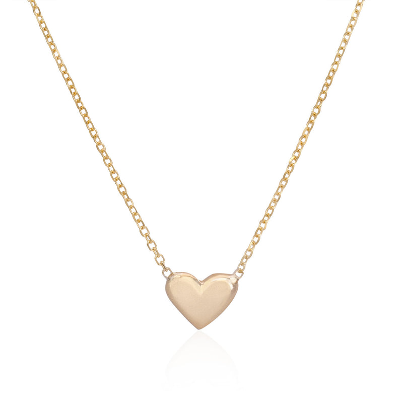 Vale Jewelry Baby Heart Choker Necklace on Diamond Cut Cable Chain in 14 Karat Yellow Gold Close Up
