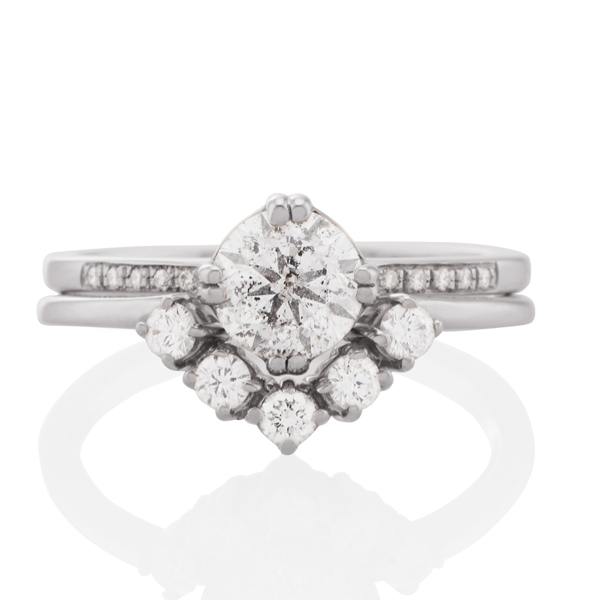Vale Jewelry Livia Ring with White Diamonds in 14 Karat White Gold Wedding Set