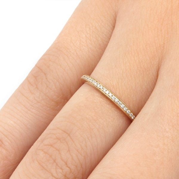 Vale Jewelry Stardust Band with White Diamonds in 14 Karat Yellow Gold Hand View