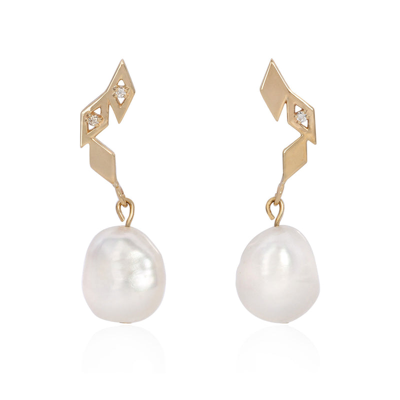 Vale Jewelry Valentin Earrings with Pearls in 14K Yellow Gold Front View